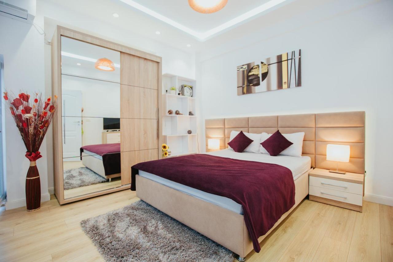 Color Apartments Corneliu Coposu 1A Street 부쿠레슈티 외부 사진