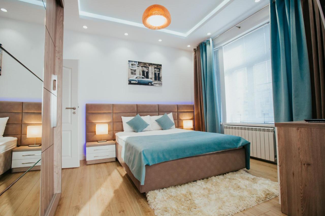 Color Apartments Corneliu Coposu 1A Street 부쿠레슈티 외부 사진